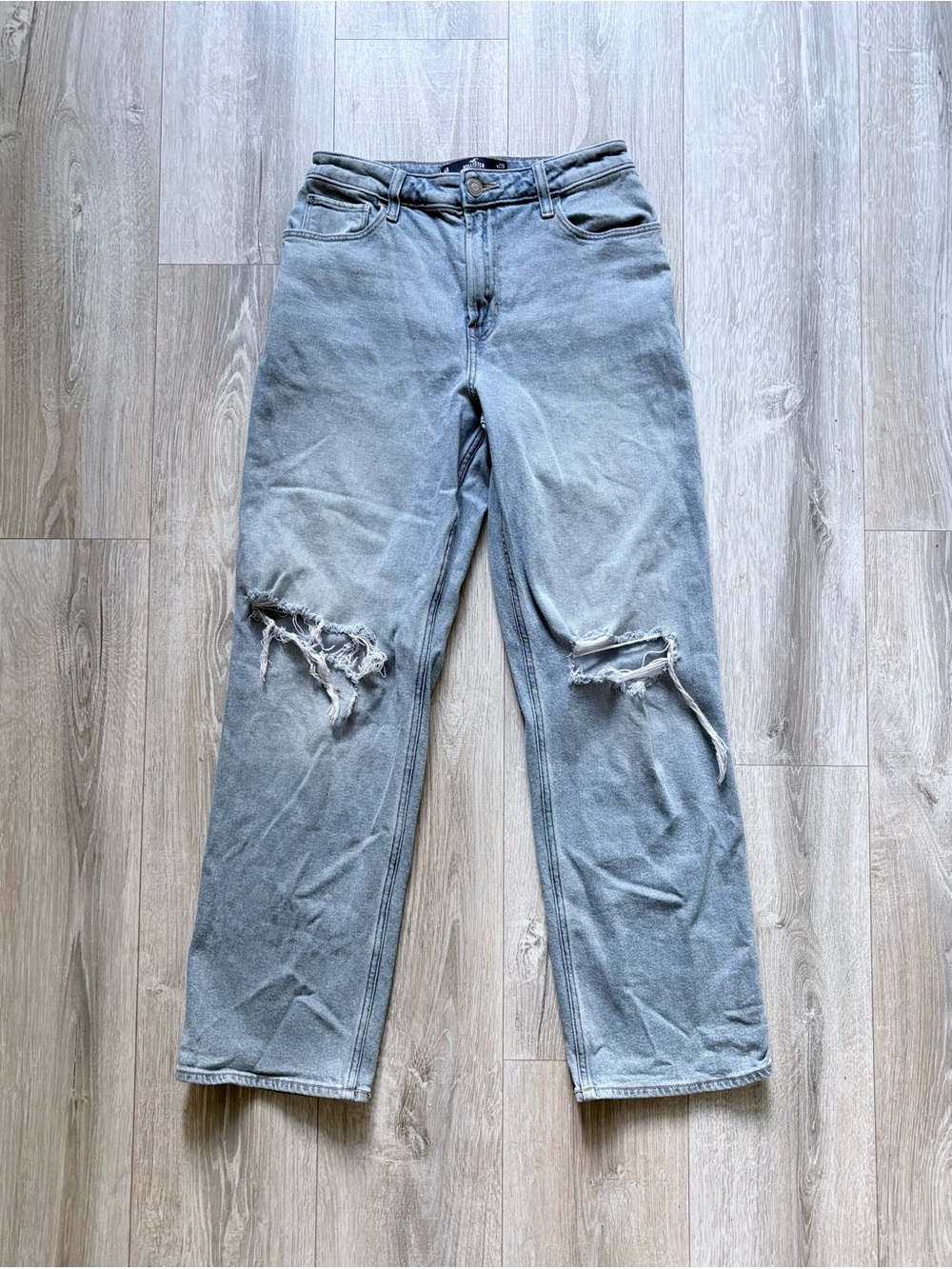 Hollister Ultra High-Rise Dad Jeans
